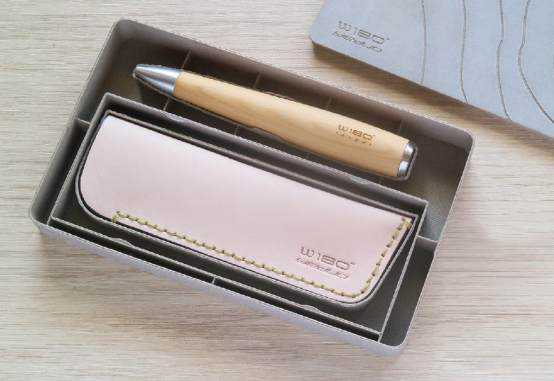 W180度木質倒轉筆